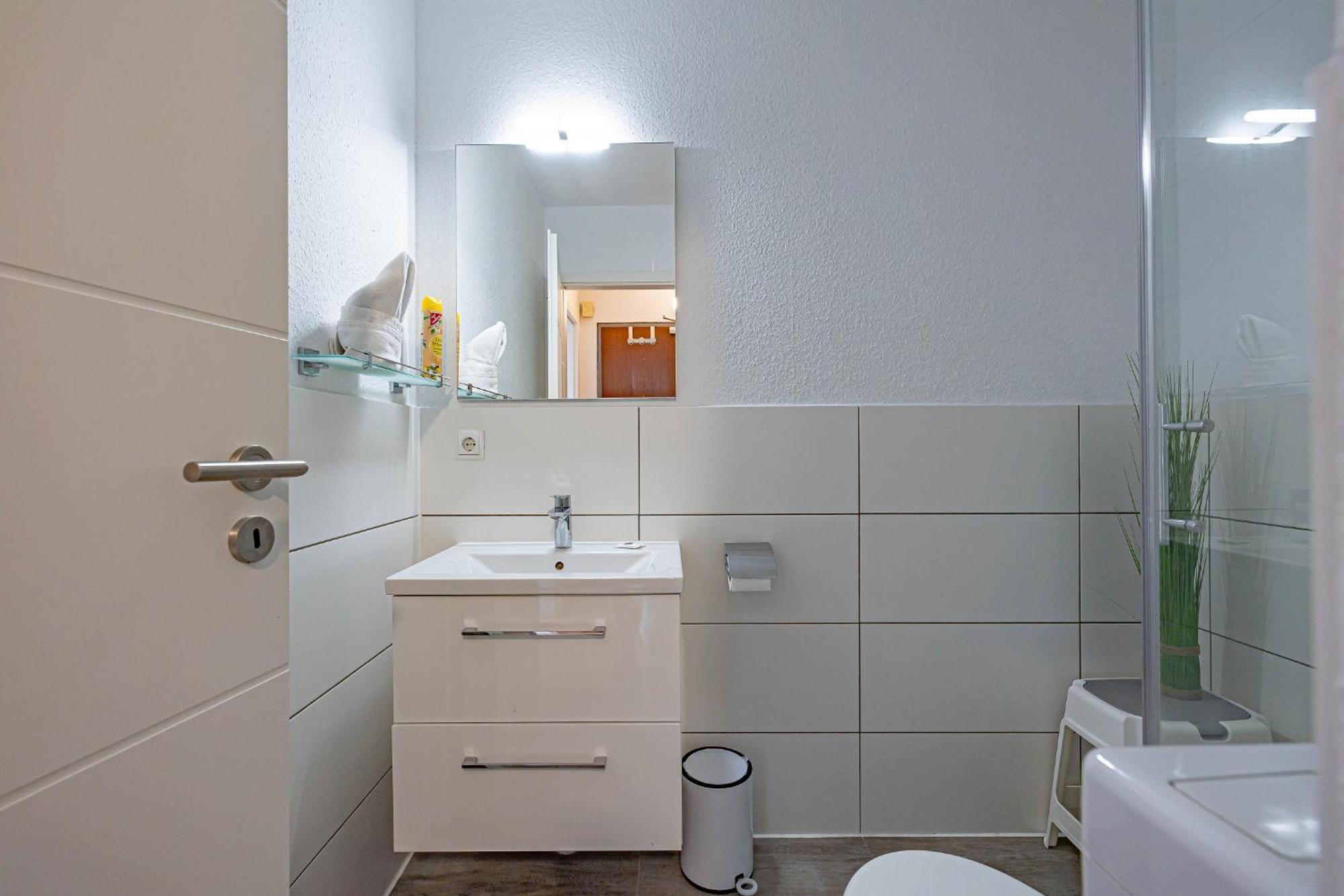 Fewo1846 - Strandresidenz Wassersleben Nele - Studioapartment Mit Balkon Und Meerblick 哈里斯莱 外观 照片