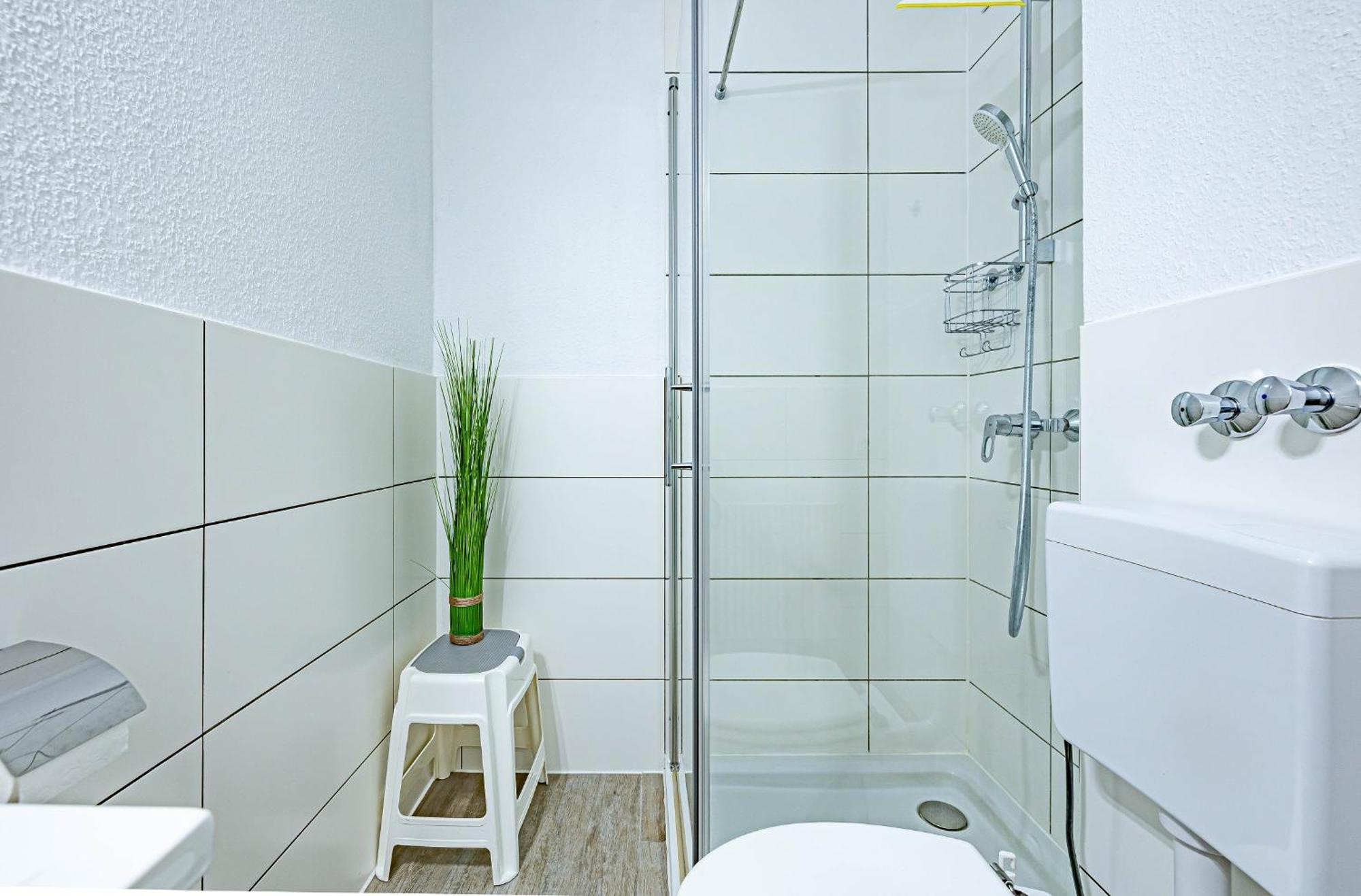 Fewo1846 - Strandresidenz Wassersleben Nele - Studioapartment Mit Balkon Und Meerblick 哈里斯莱 外观 照片